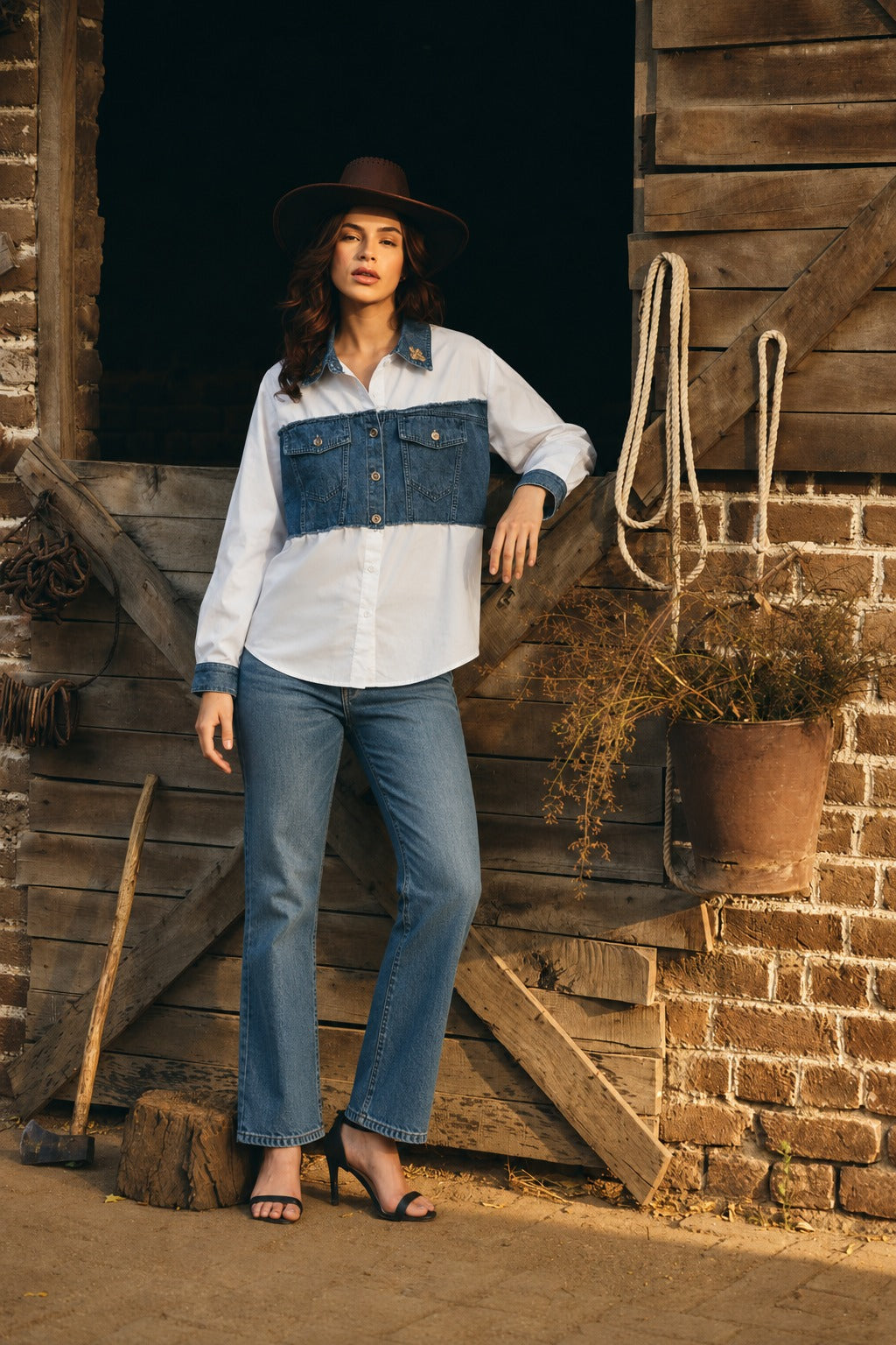 DARYL WHITE DENIM DISTRESSED SHIRT-WHITE