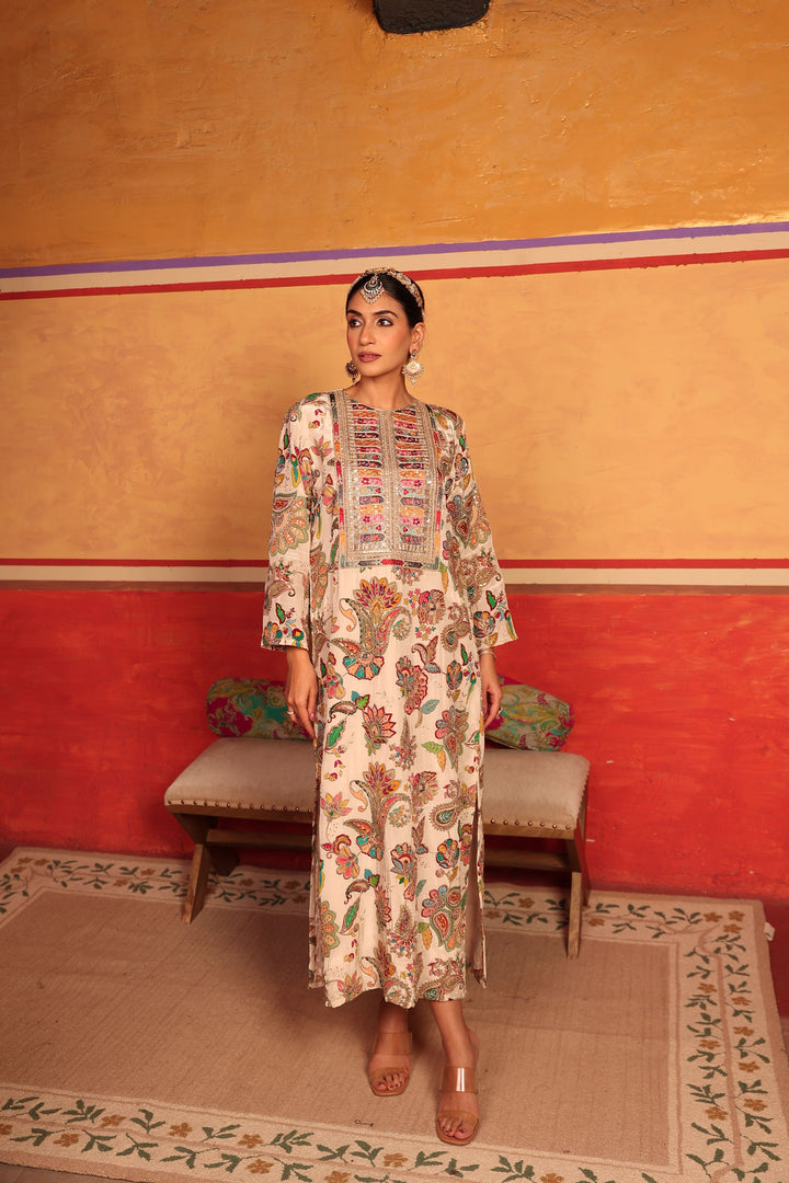 Elizey Paisley Embroidered Kaftan - Ivory