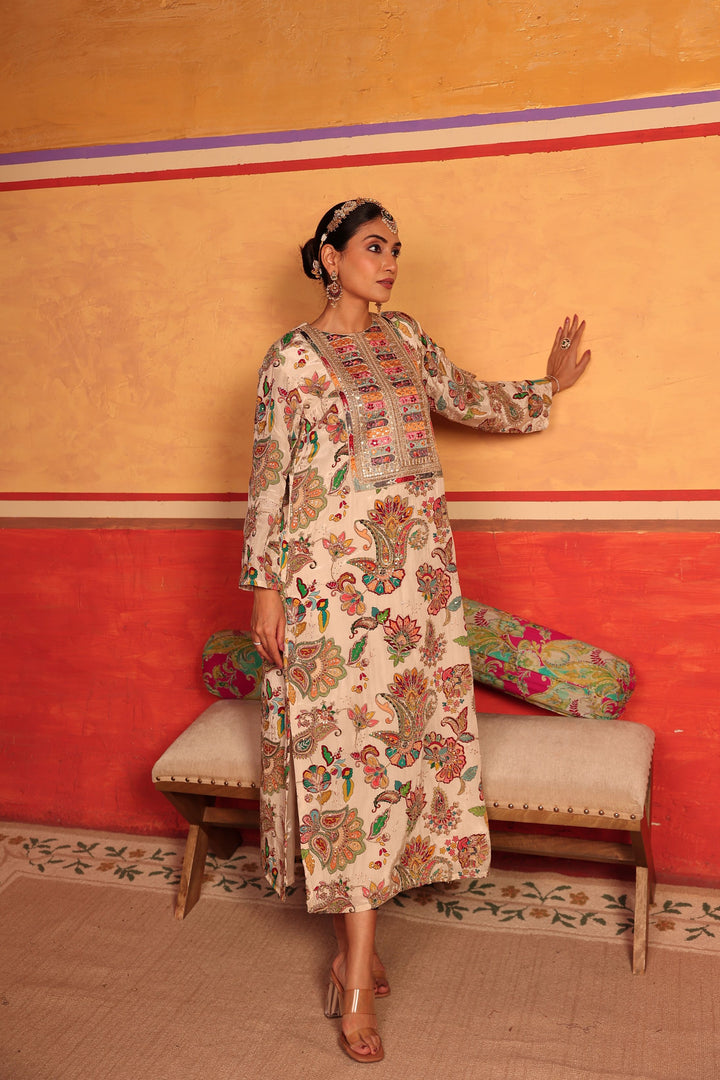 Elizey Paisley Embroidered Kaftan - Ivory