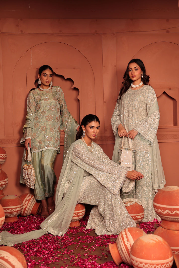 Inaayat Rose Embroidered Tunic Set - Mint Green