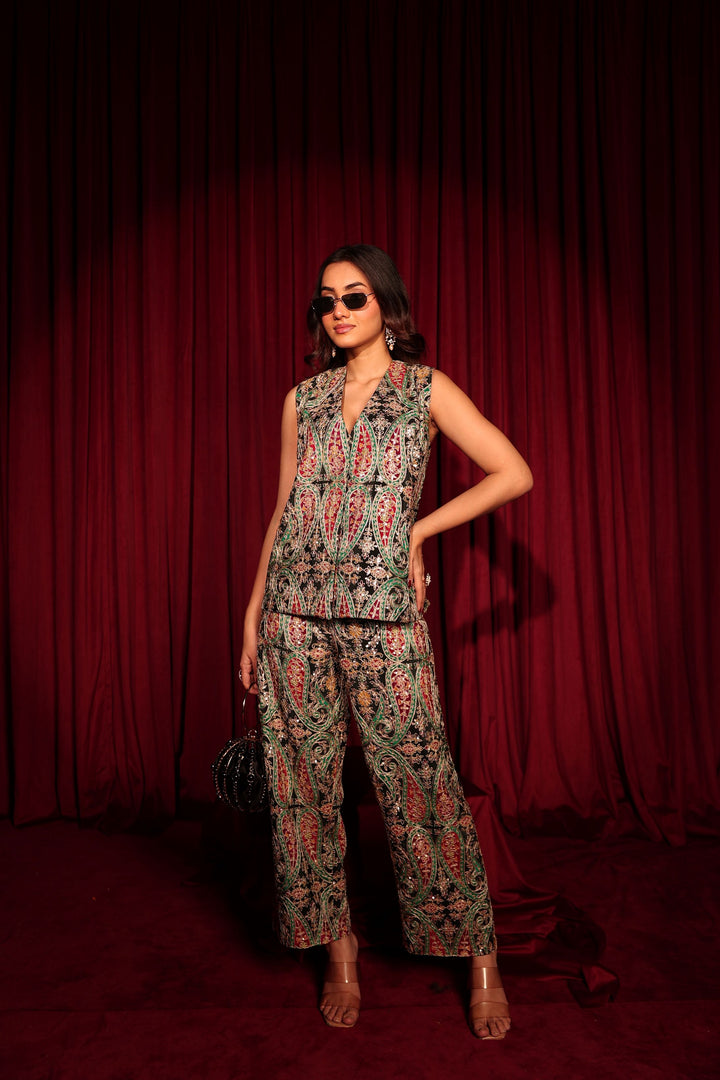 Elizey Paisley Embroidered Sleeveless Power Suit with Belt - Black