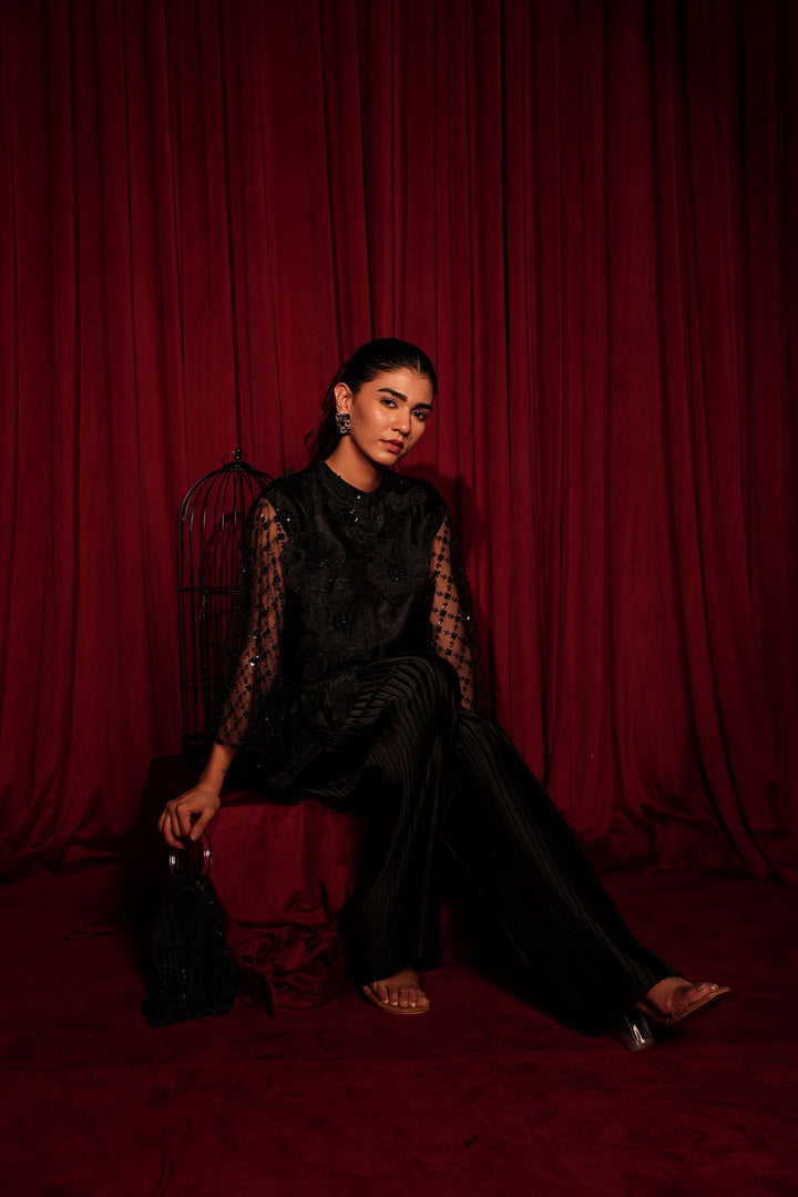 Fragrant Floral Sequins Tunic with Pleated Pants- Black