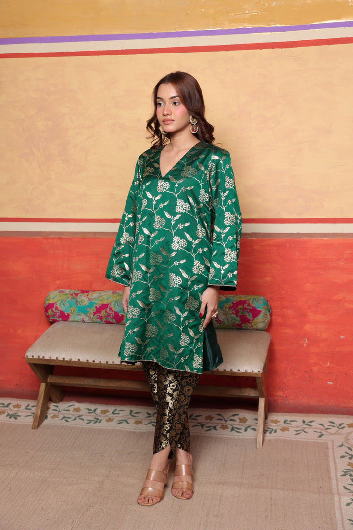 Banarasi Begum Tunic Tulip Set - Green and Purple