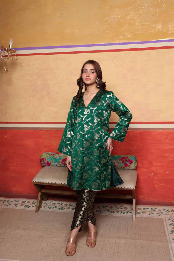 Banarasi Begum Tunic Tulip Set - Green and Purple