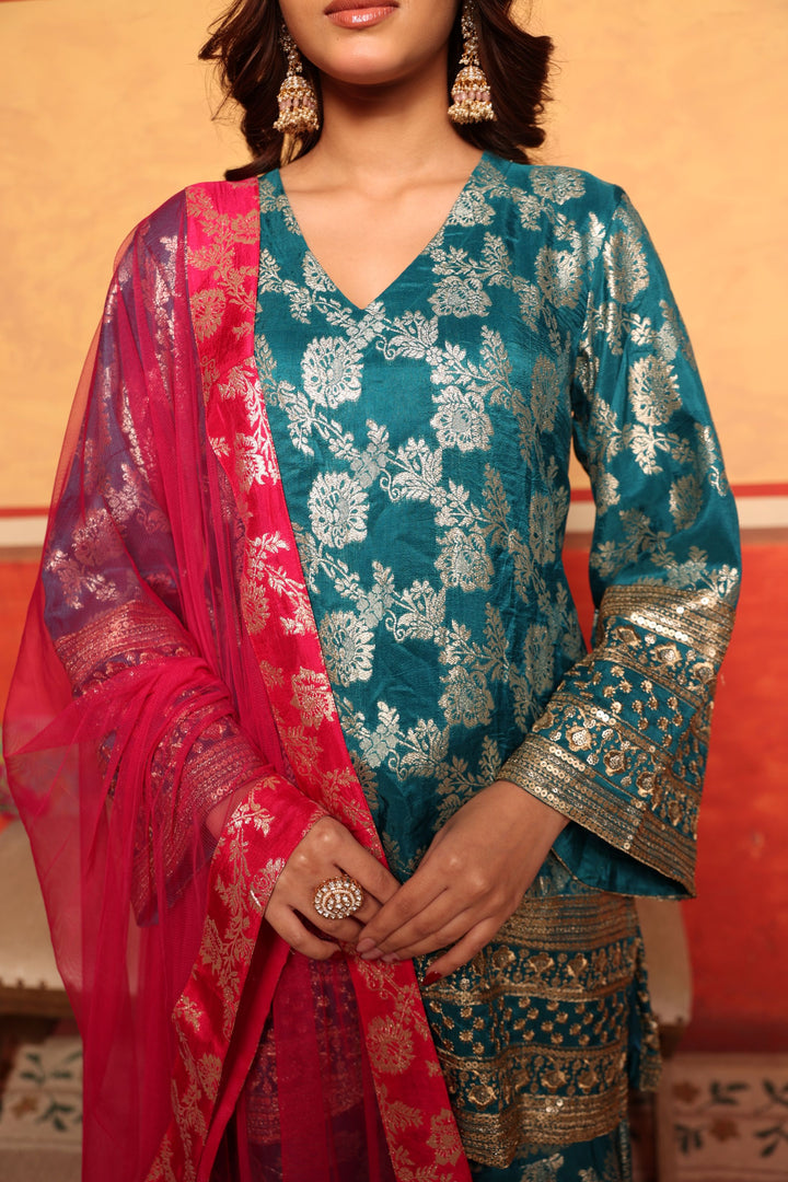 Banarasi Begum Sharara Set w Pink Dupatta - Turqouise