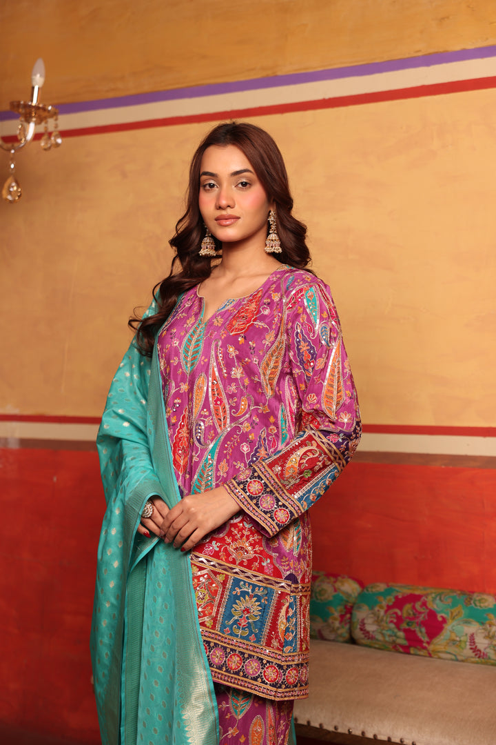 Elizey Paisley Coordinated Kurta Set w Chunni - Pink