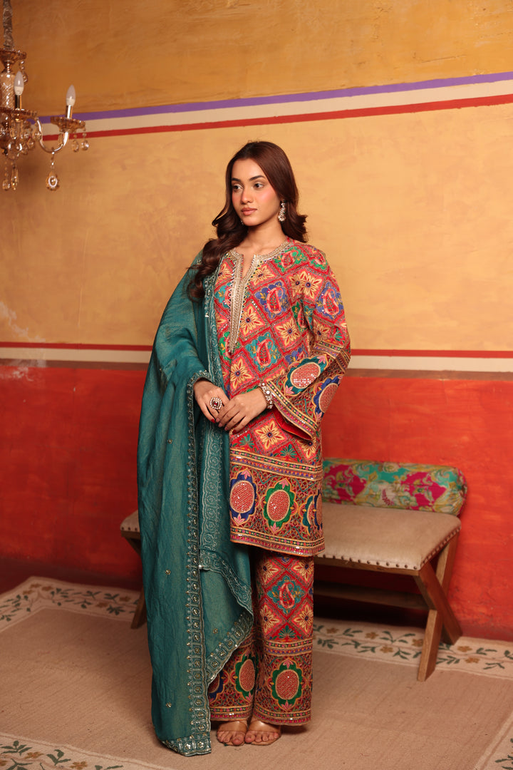 Elizey Paisley Coordinated Kurta Set w Chunni - Red