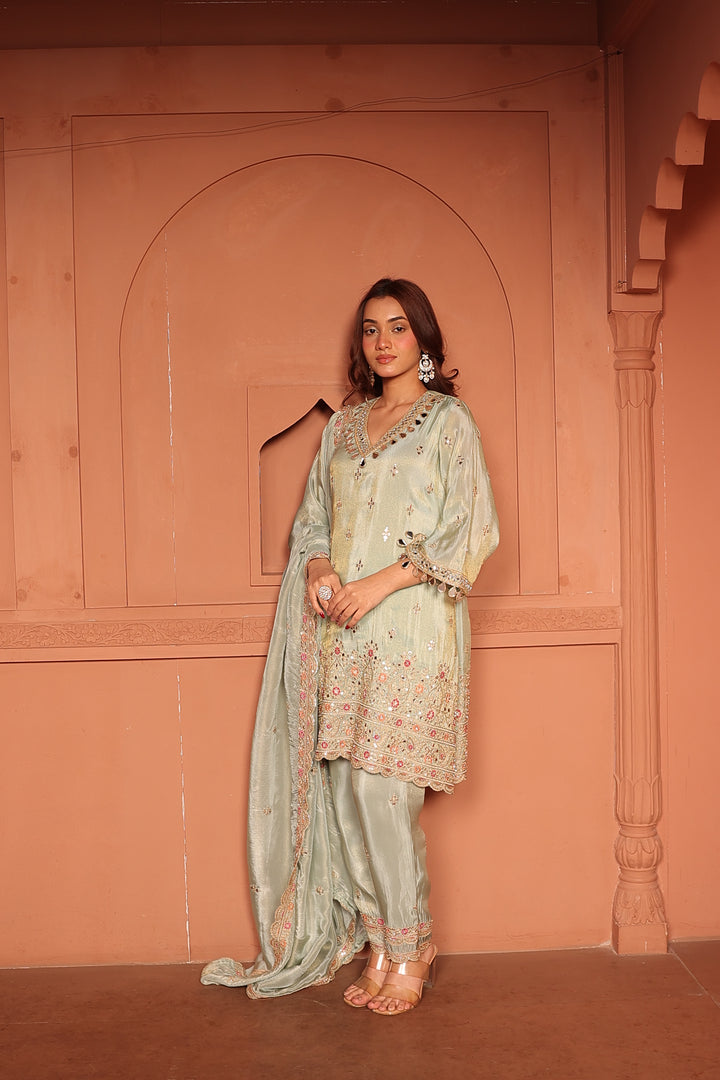 MW Embroidered Kaftan Set - Mint Green