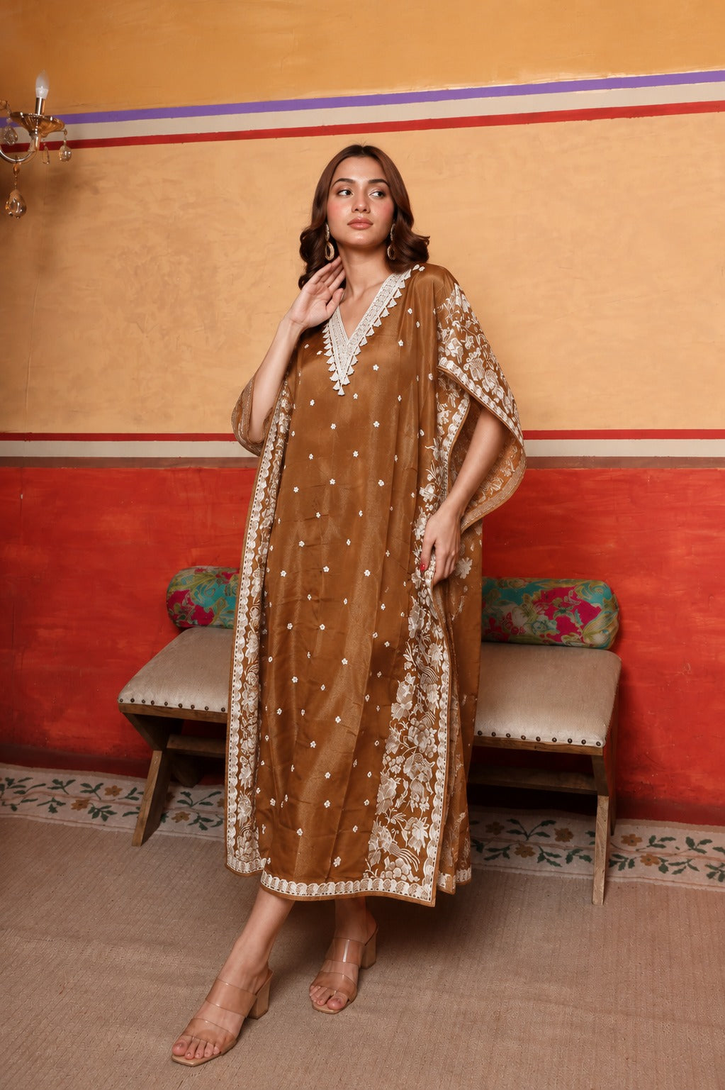 REYNA GARA V NECK KAFTAN - BROWN