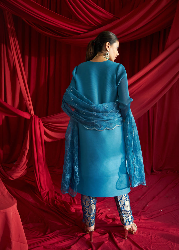 Elegant Pleated & Brocade Tunic Set with Dupatta - Teal