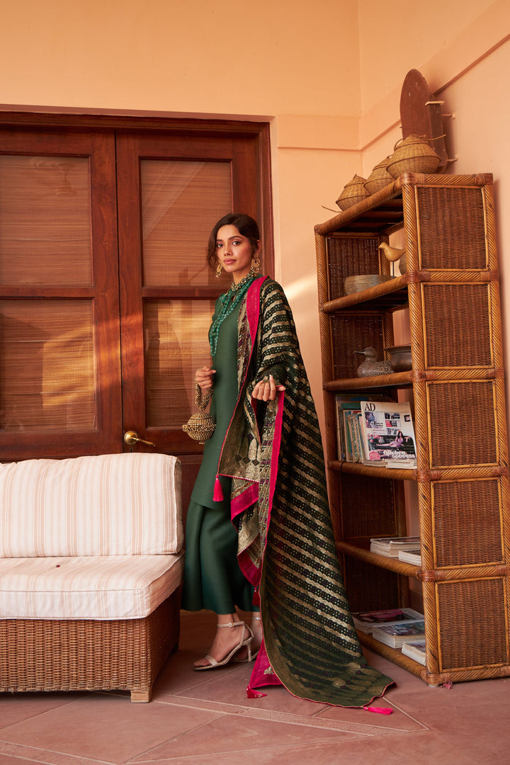 Myra Mandarin Kurta with Culotte Pants and Bandhani Chunni - Emerald Green