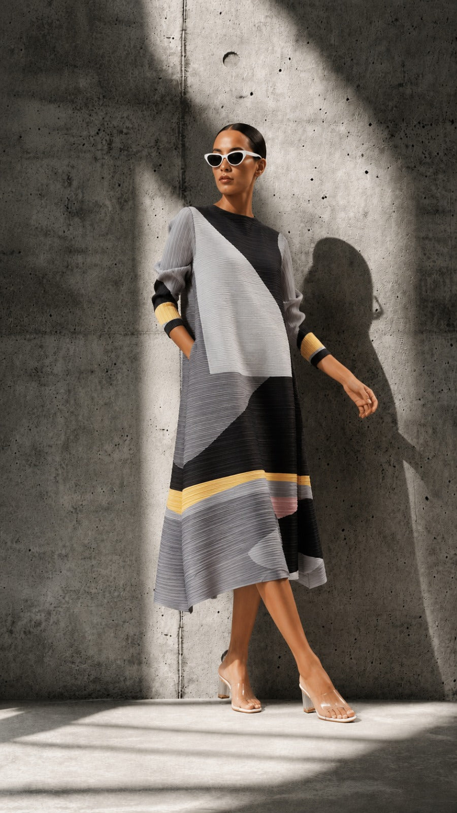 Alissa Abstract Dress - Grey