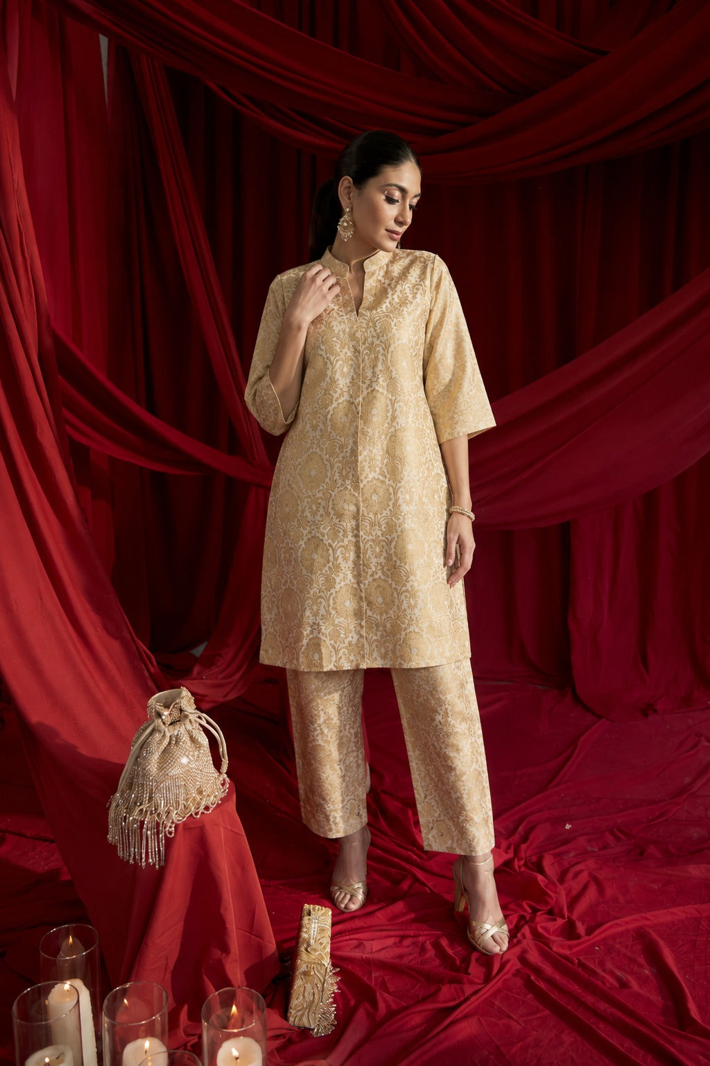 BROCADE SET- GOLD
