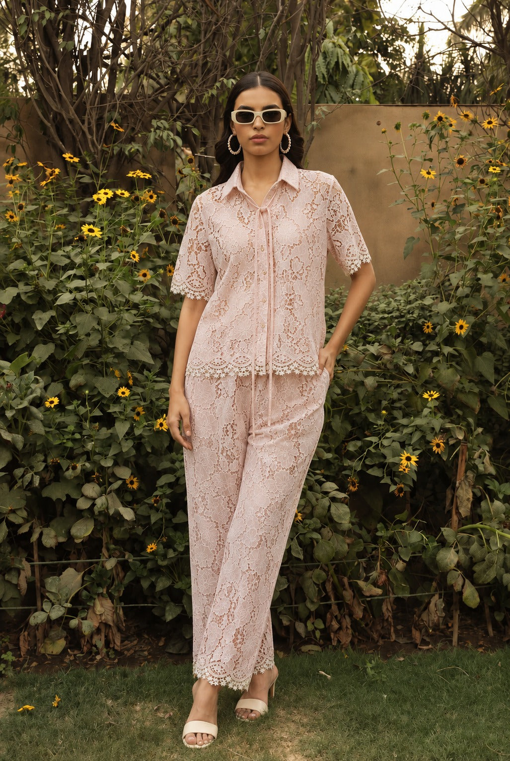 Riveria Lace Distressed Set - Pink