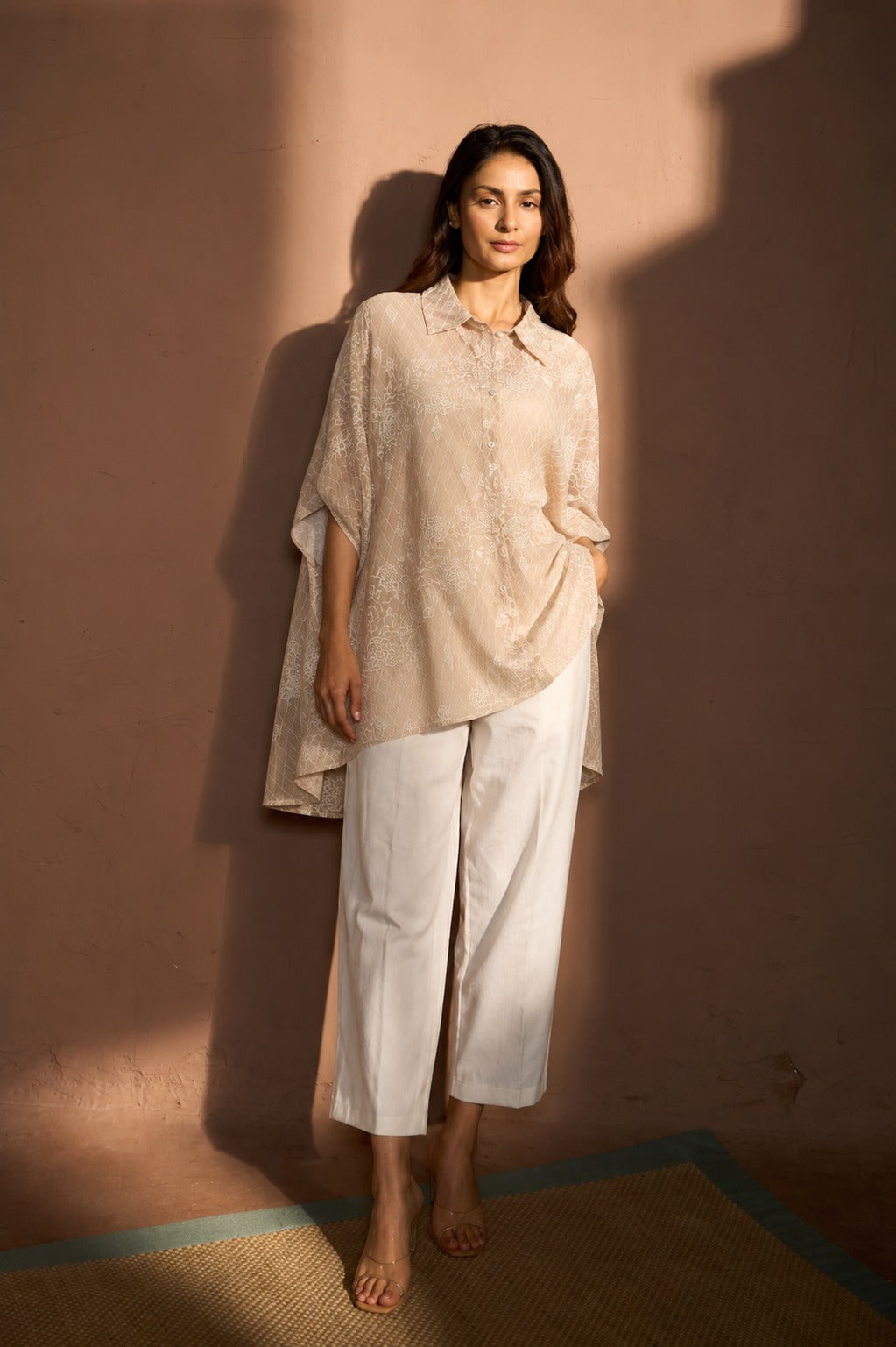 ELAHE EMBROIDERED ROSE JARDIN SHIRT - PASTEL BEIGE