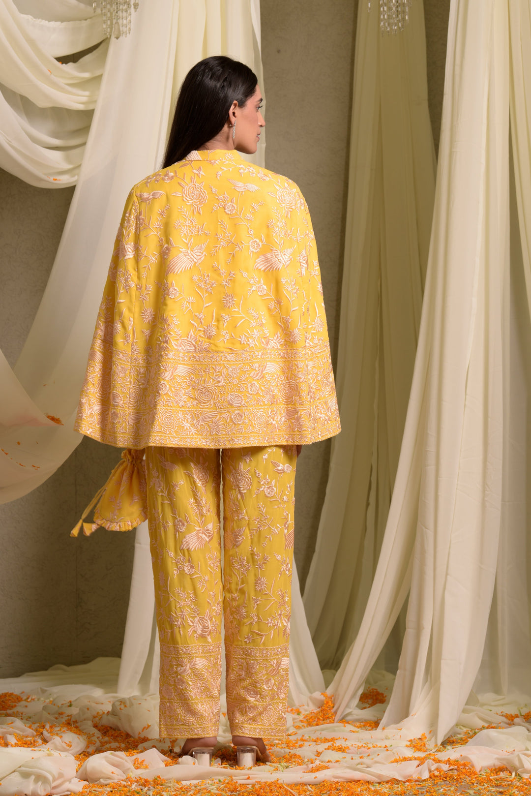 Reyna Gara Glazed Cape Jacket With Coordinated Pants - Yellow