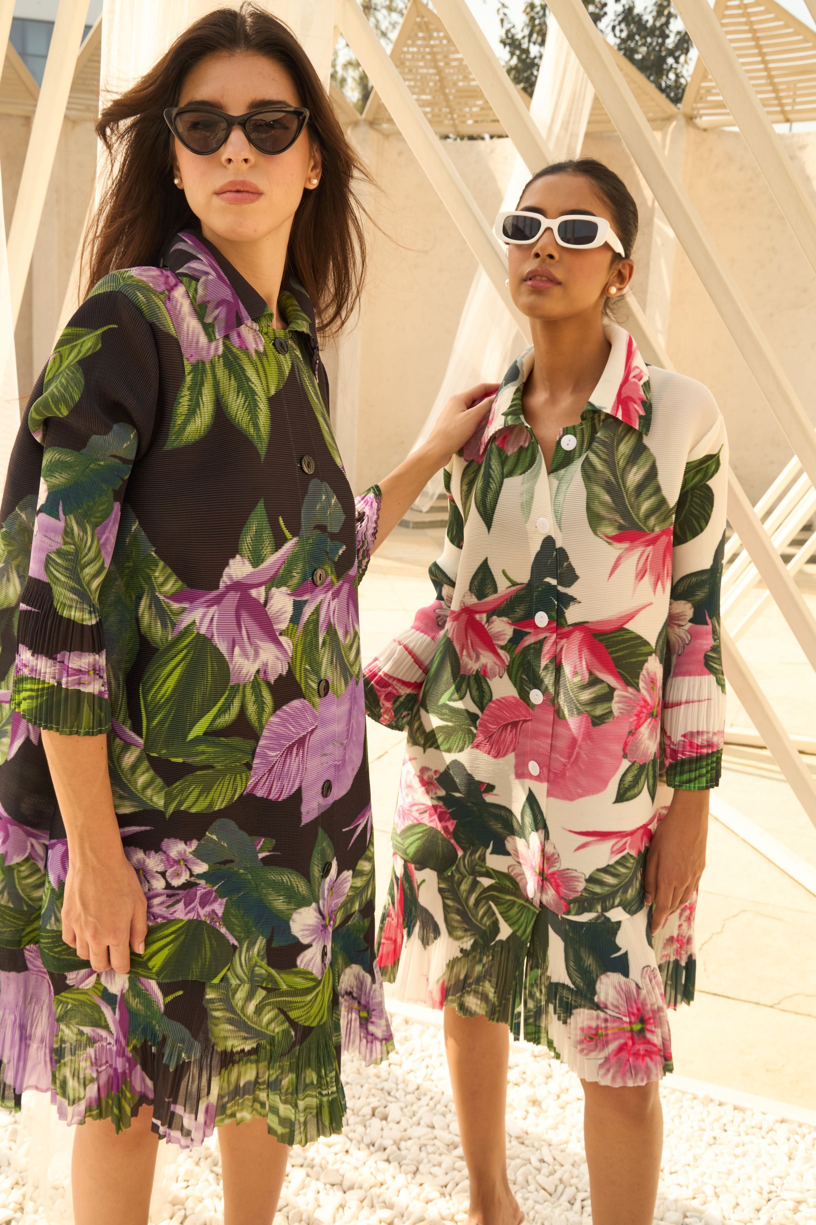 HELENA HIBISCUS DRESS - Black