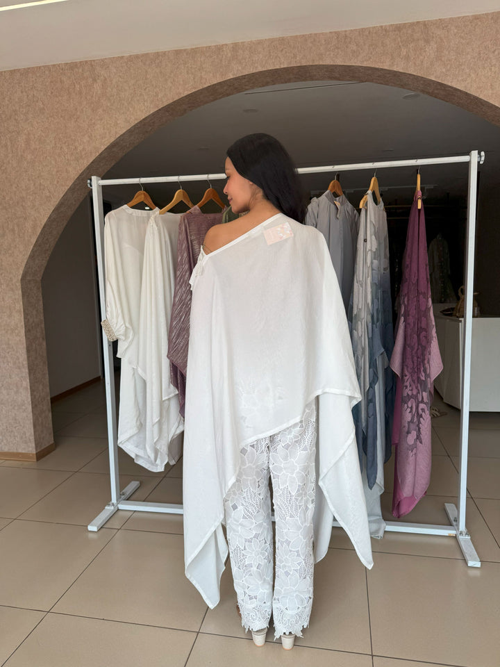 Divine Sequins Embroidered Cape with Cutwork Pants - Ivory