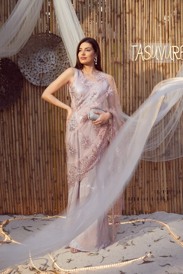 Shop Designer Gown Saree At Tasuvure