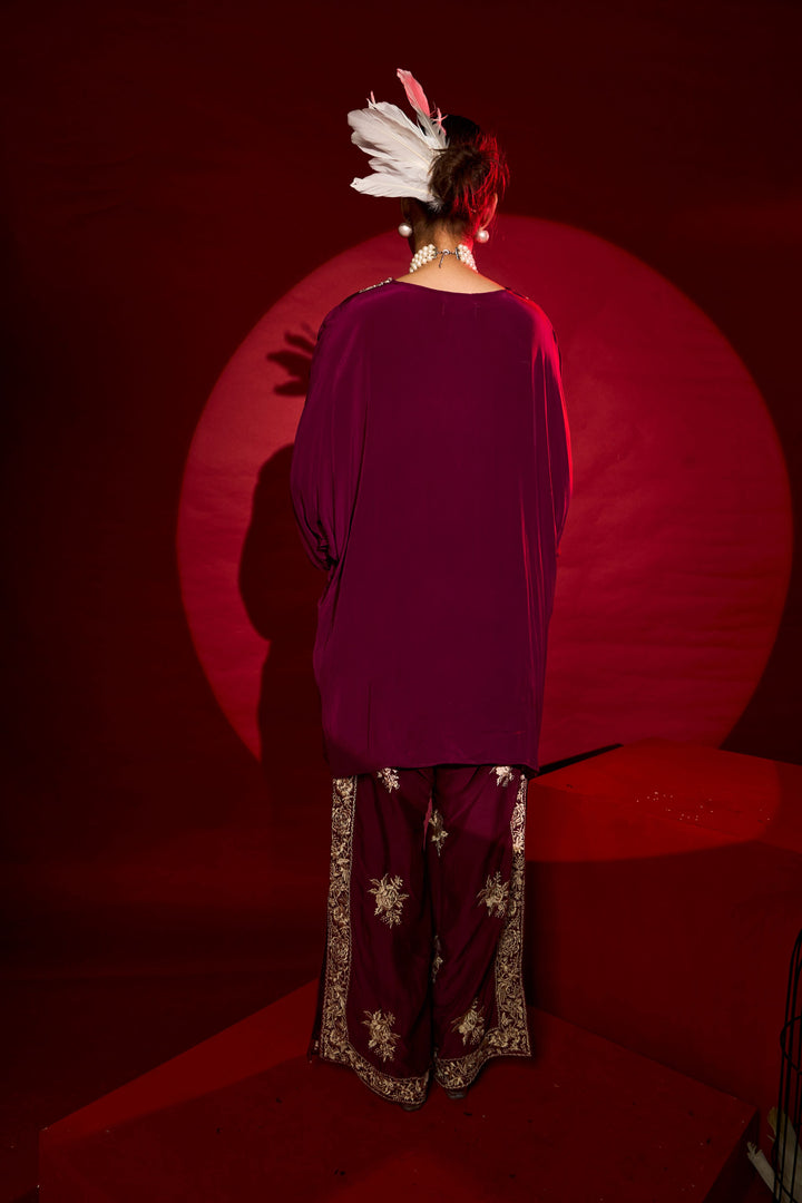 Reyna Gara V-Neck Top With Slit Pants - Maroon