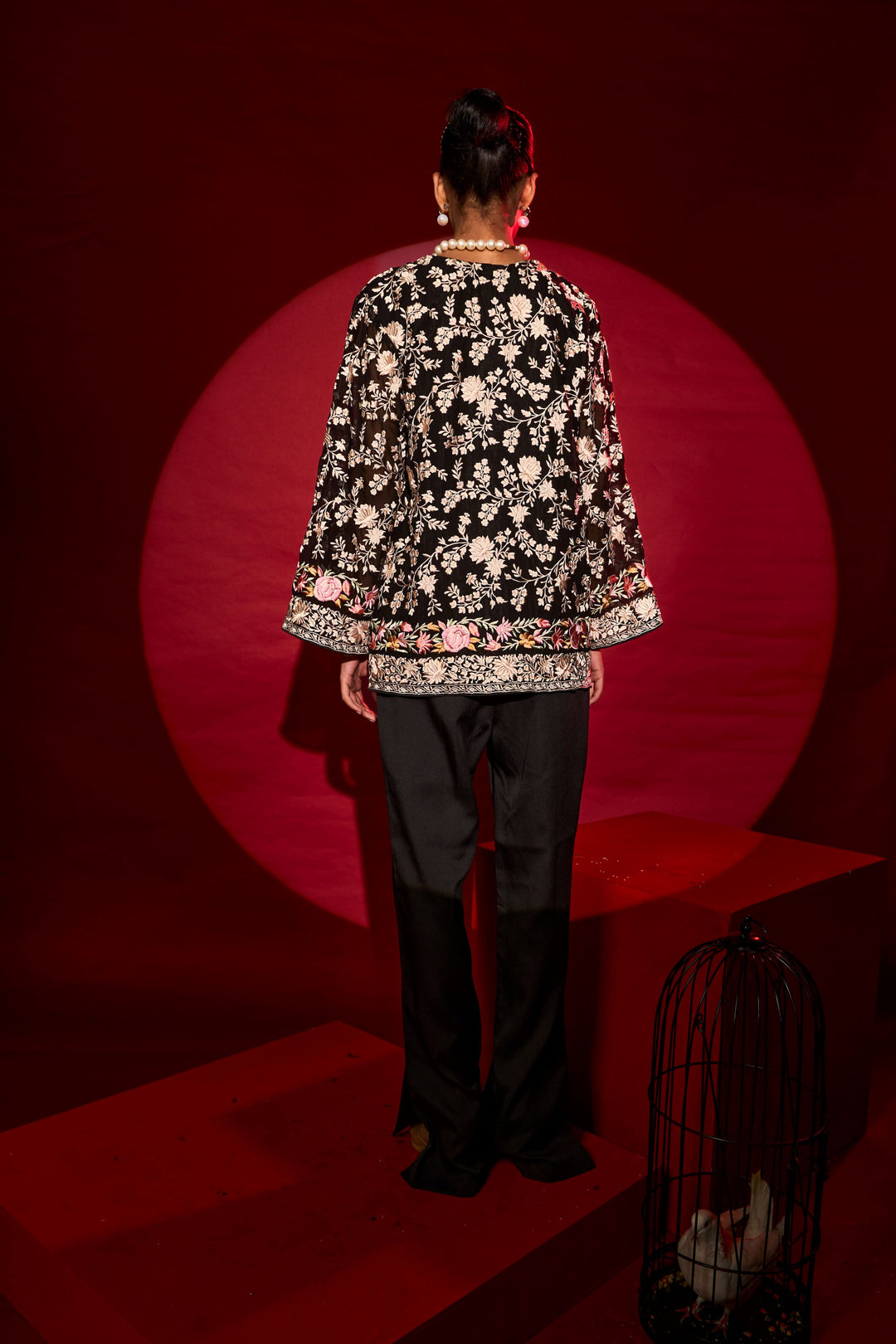 Reyna Gara V-Neck Top - Black