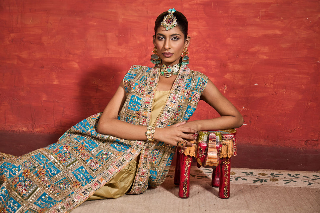 Elizey Paisley Sleeveless Jacket Set - Blue Yellow