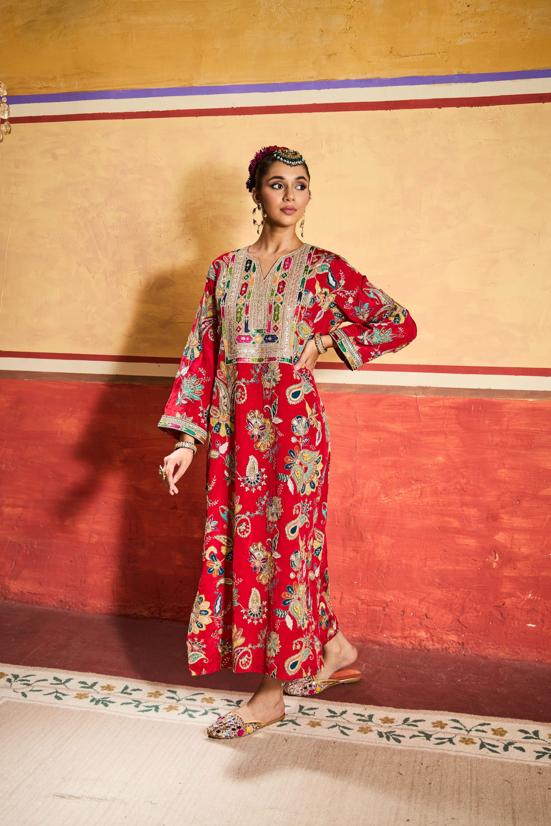 Elizey Paisley Embroidered Kaftan - Red