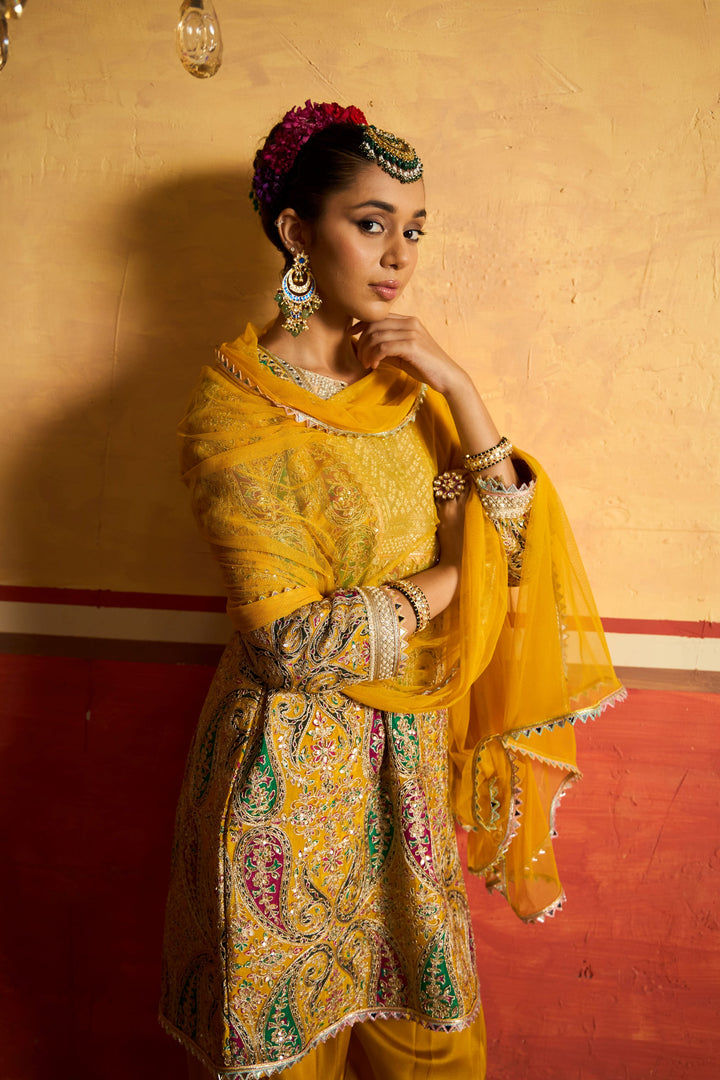 Elizey Paisley Embroidered Kurta Set - Yellow