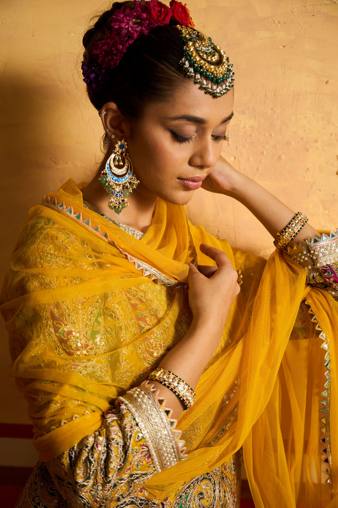 Elizey Paisley Embroidered Kurta Set - Yellow