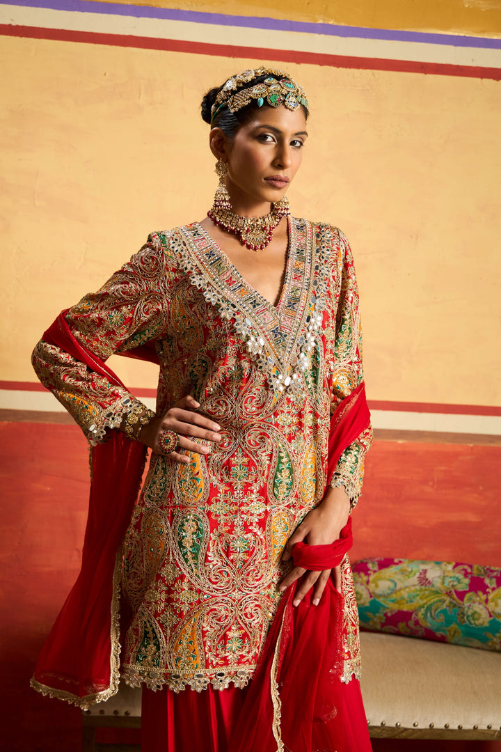 Elizey Paisley Embroidered Kurta Set - Red