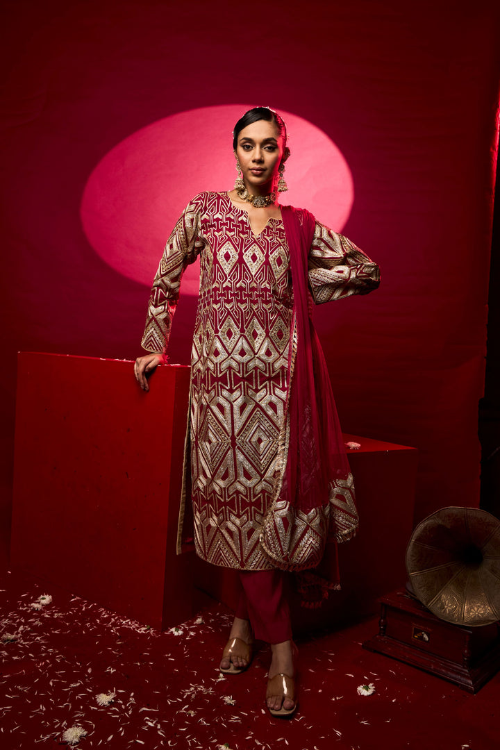 Gulnaaz Gota Kurta Set - Red
