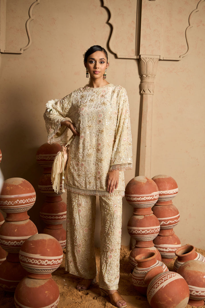 Inaayat Embroidered Tunic Set - Cream & Pink