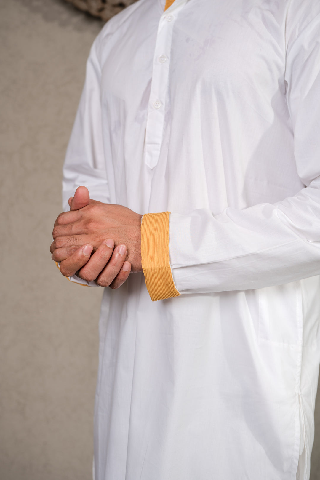 WHITE KURTA SET WITH YELLOW GARA GLAZED JACKET