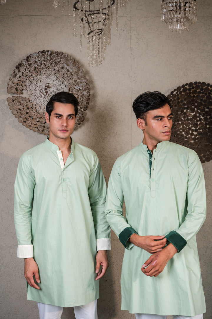 GREEN KURTA WITH PLEATED STRIPE