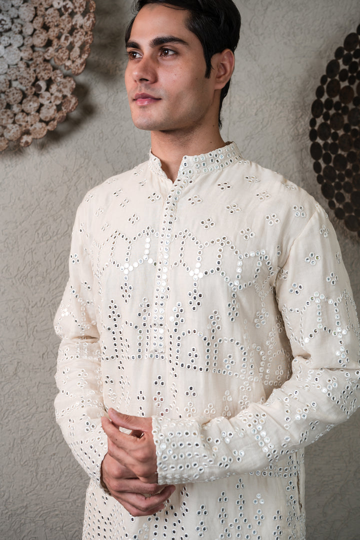 MIRROR EMBROIDERY KURTA WITH PANT