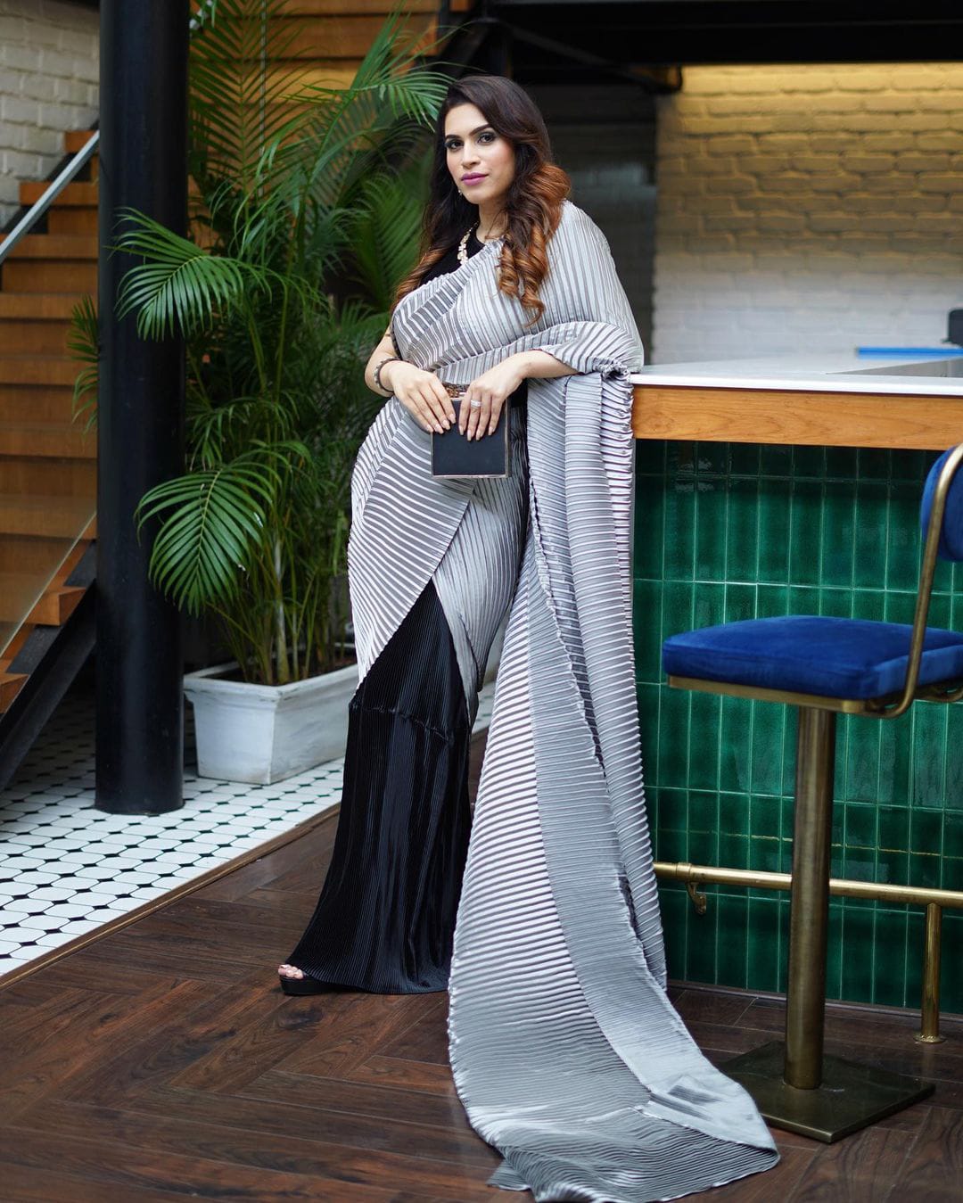 Kanika Khandelwal in our Colour Block Gown Saree - Black & Grey