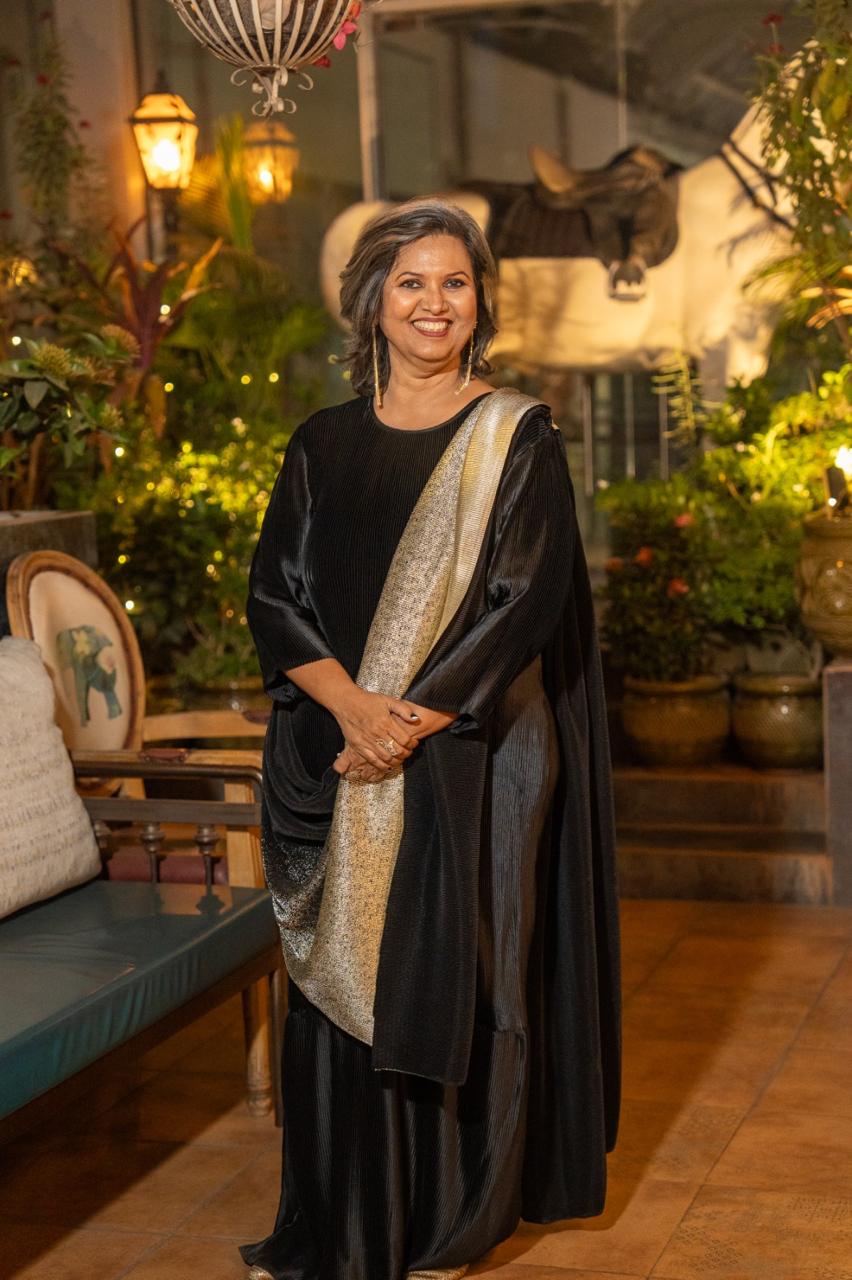 Idylic Adorned Gown Saree With Umbrous Palla - Black