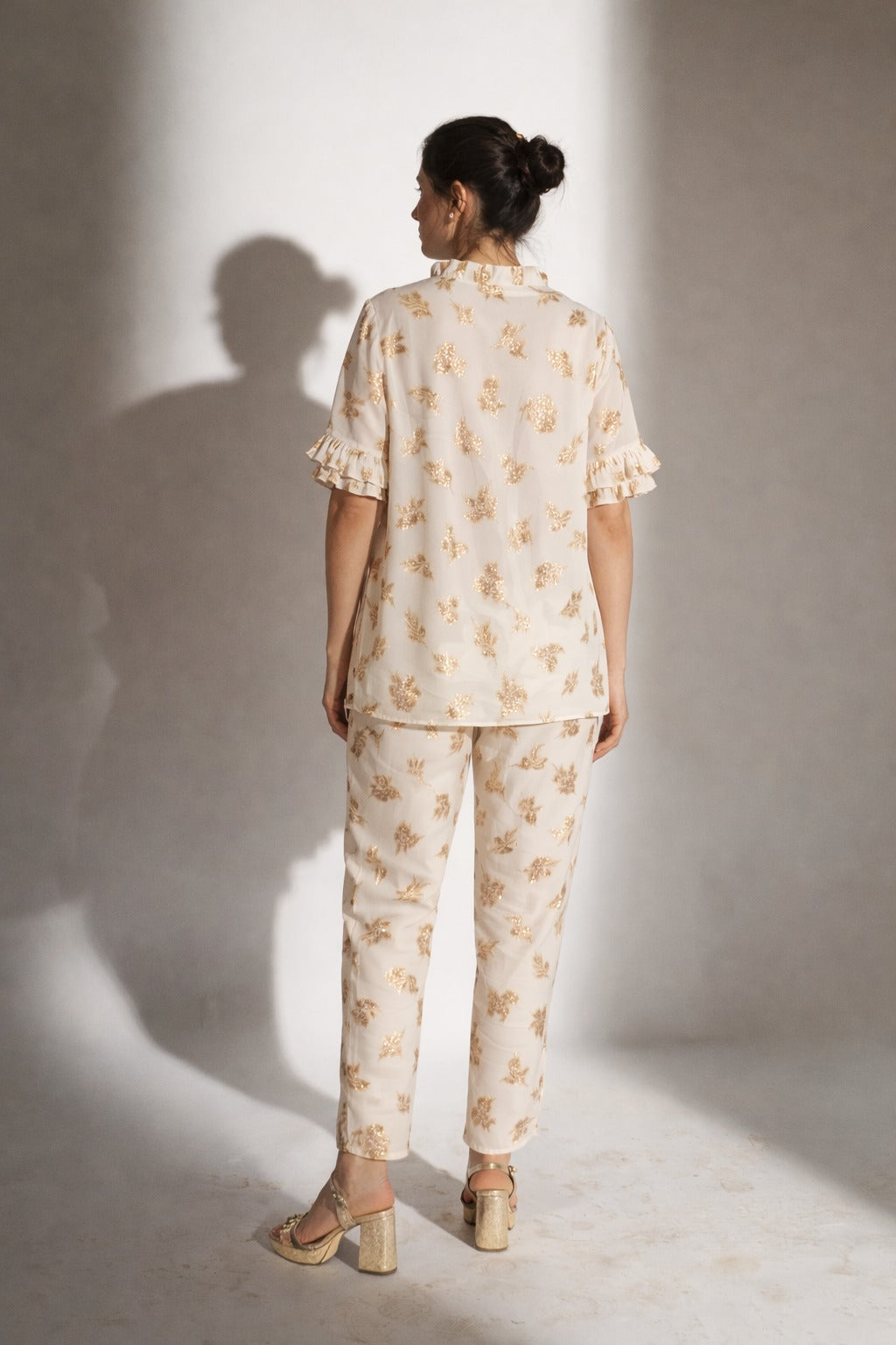 MIAMI MUSE CO-ORD SET-WHITE AND GOLD