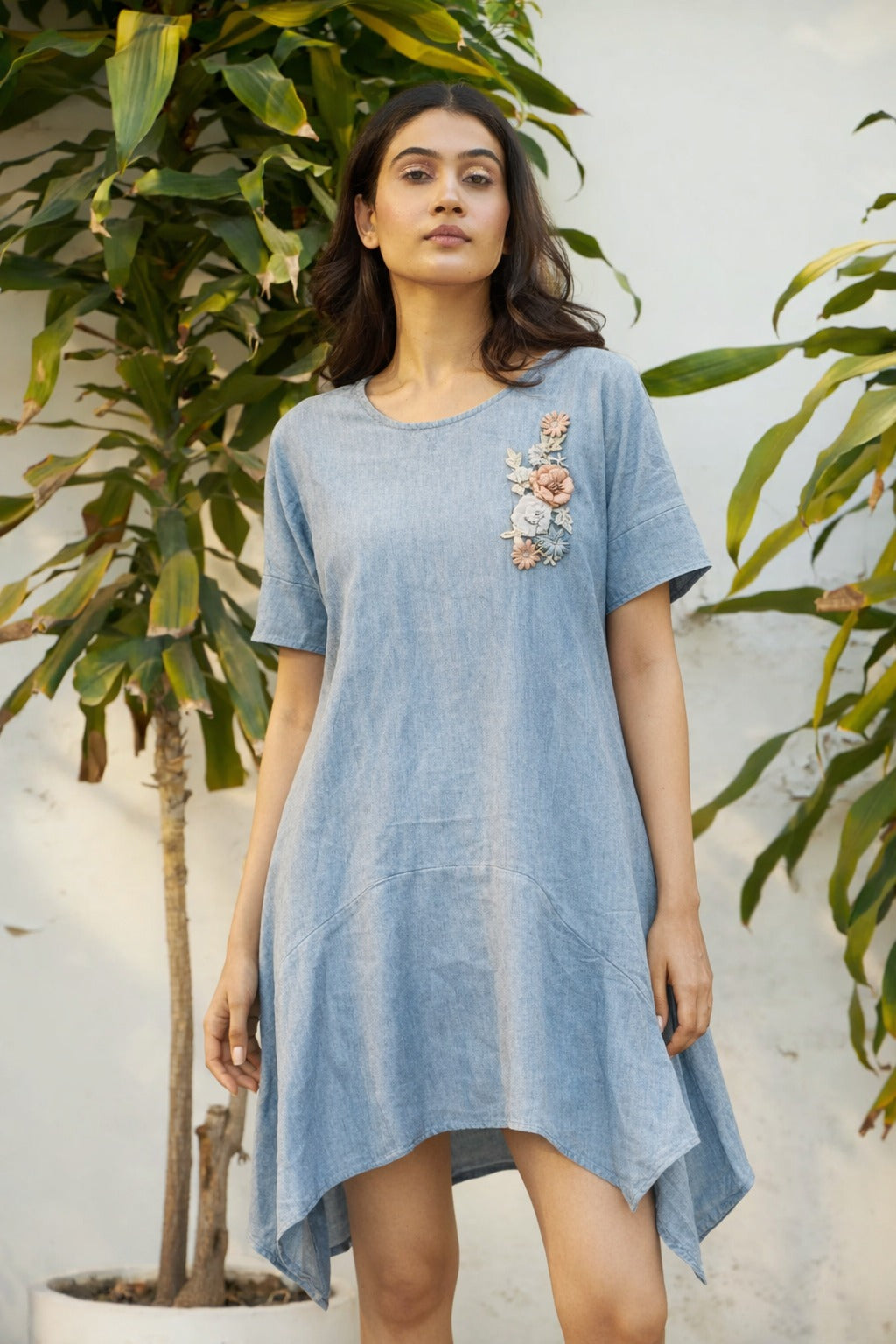 DARYL DENIM APPLIQUE DRESS-BLUE