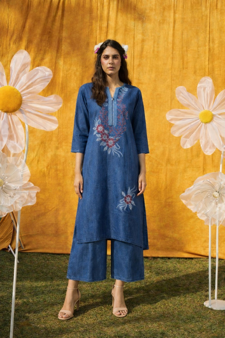 ASSORTED FLOWER TUNIC- BLUE