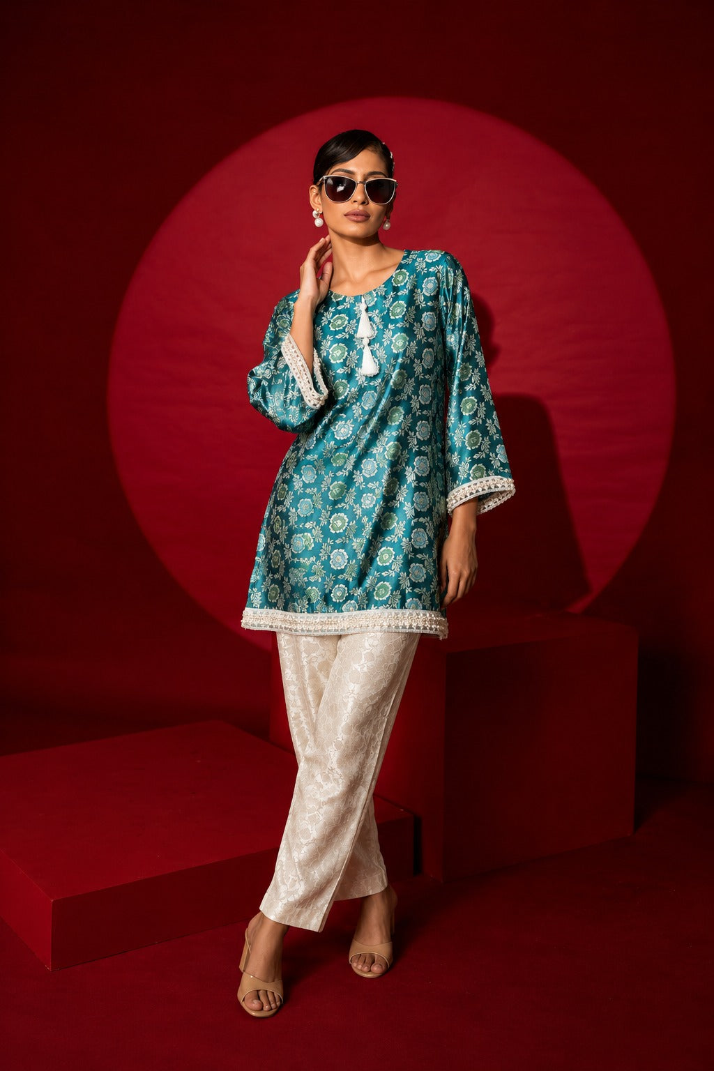 Banarasi Begum Tunic Set - blue and white