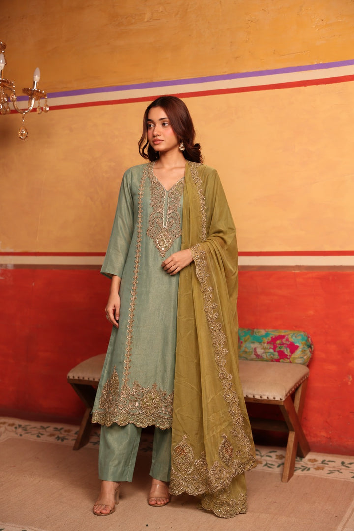 ZAINAT ZARDOSI SET- POWDER BLUE