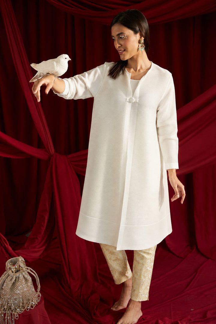 Elegant Pleated & Brocade Tunic Set- Ivory