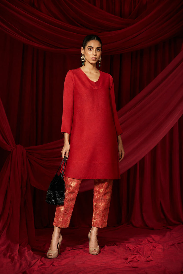 Elegant Pleated & Brocade Tunic Set- Vermillon Red