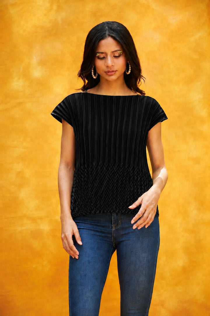 GOAN SMOKED TOP- BLACK