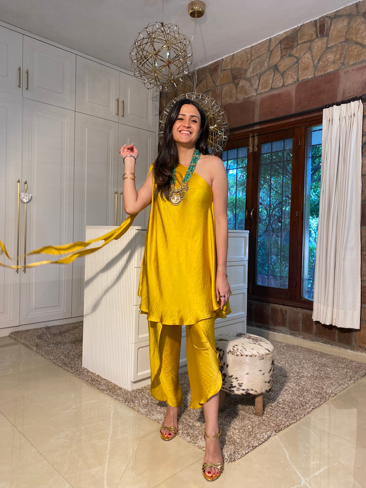 Festive Set With Attached Dupatta - Yellow