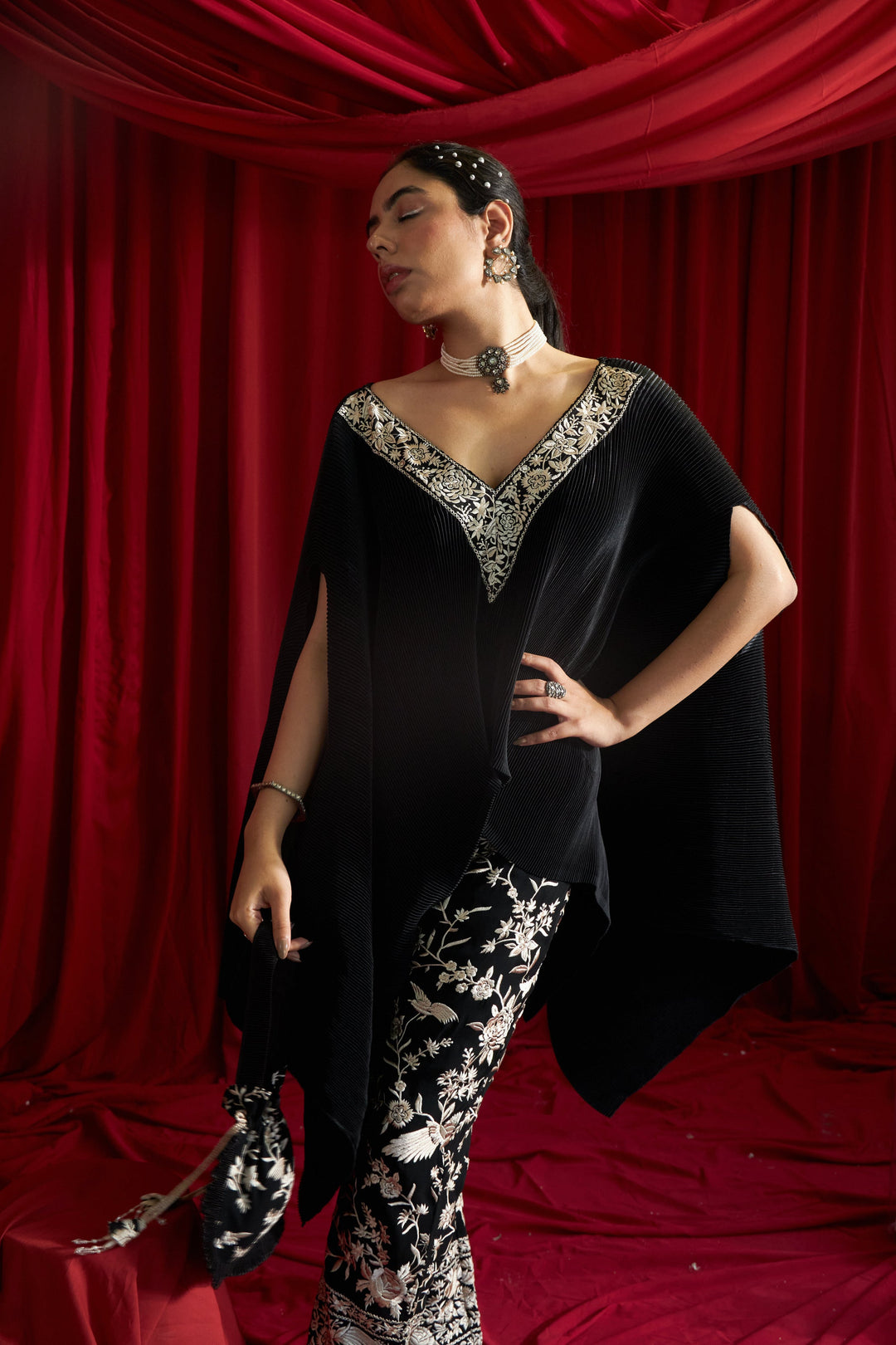 Reyna Gara Glazed Embroidered Pleated V- Neck Cape Coordinated with Straight Pants - Black