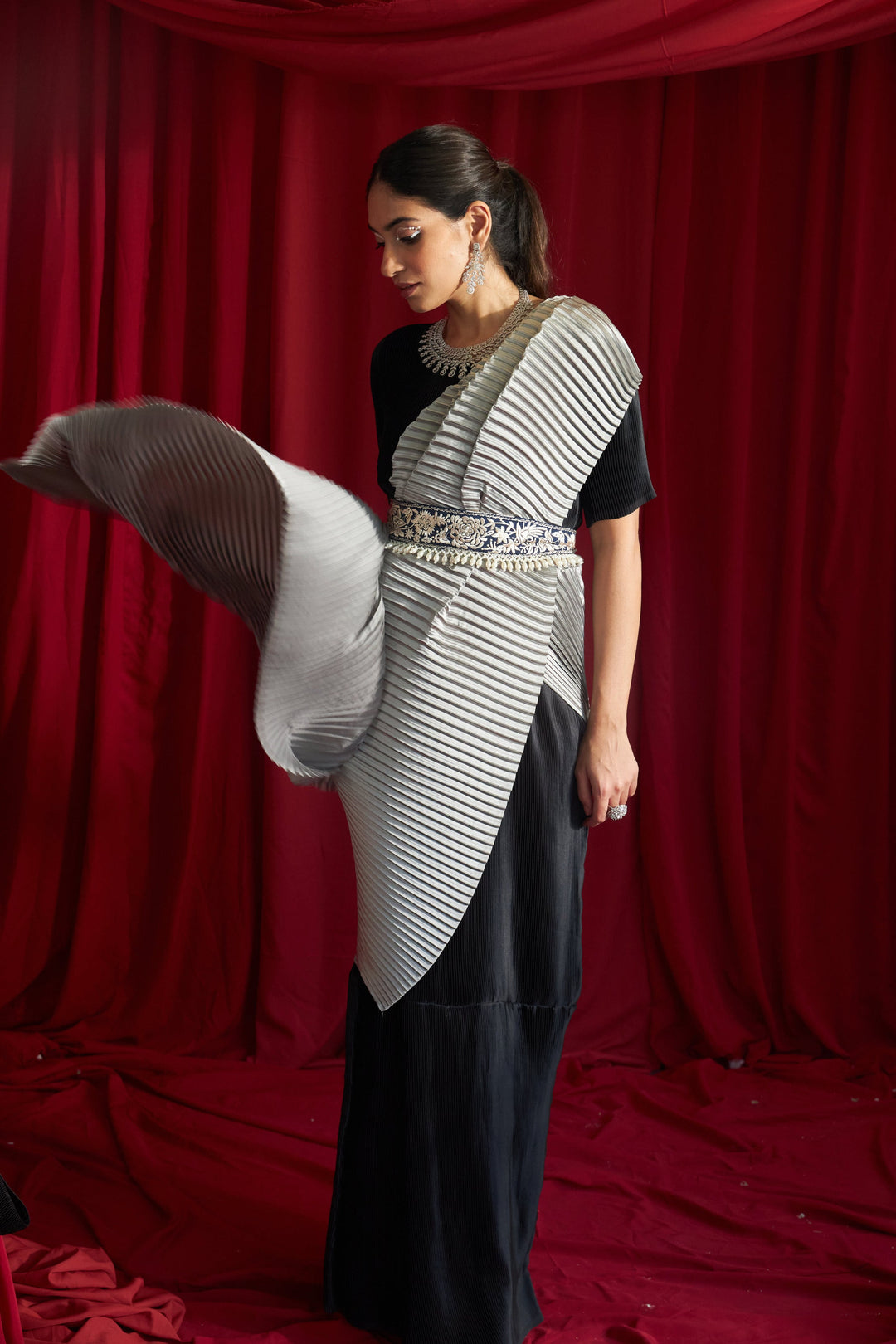 Reyna Glazed Classy Pleated Color Block Gown Saree with Gara Belt - Black & Grey