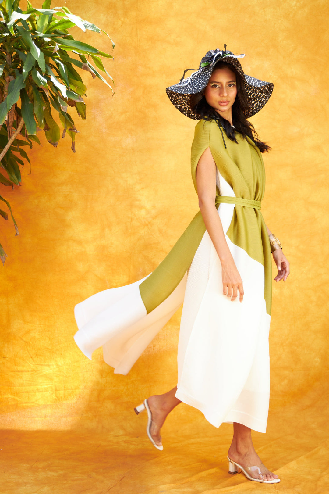 Finella Colorblock Halter Neck Maxi Dress- Lemon Green
