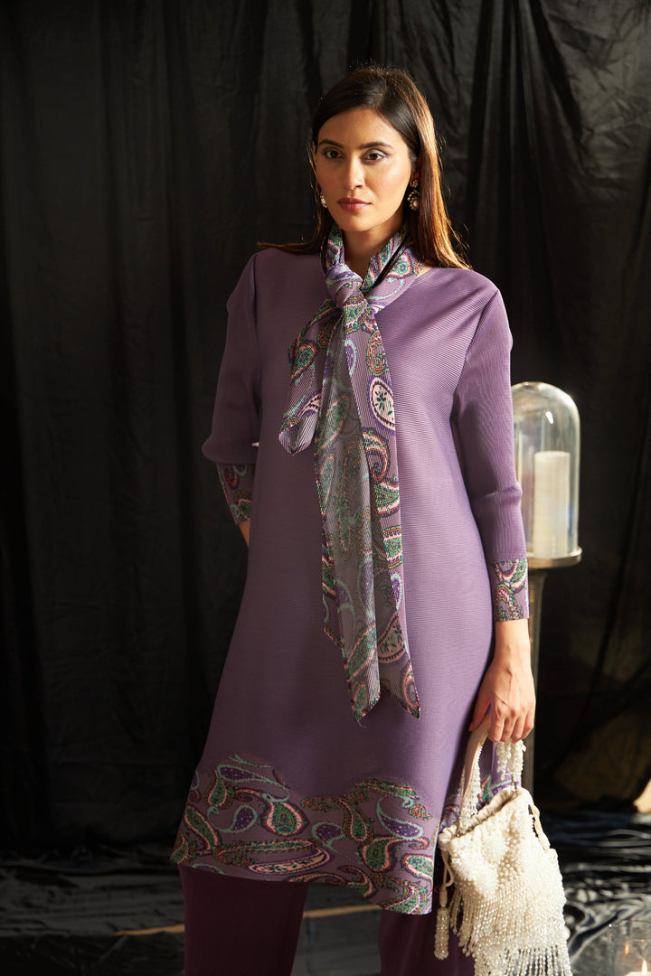 Lowyl Paisley Printed Tunic Set With Scarf- Purple